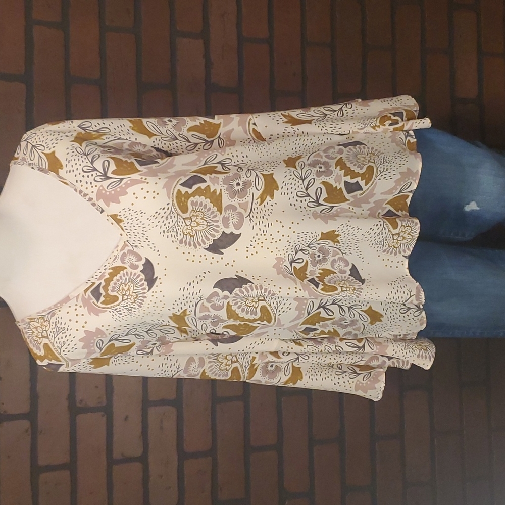 Women blouse, medium, cream with gold, gray and mauve accents